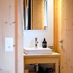 - Boutique&design Und Apartements 3* Lenk im Simmental