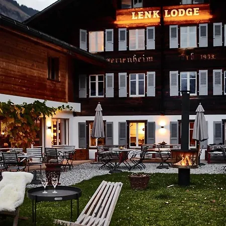 - Boutique & Design Und Apartements Lenk