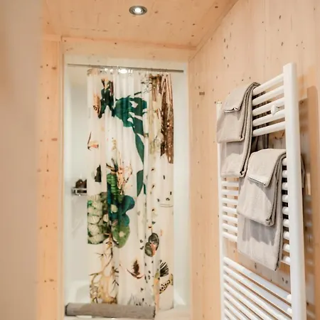 - Boutique & Design Und Apartements