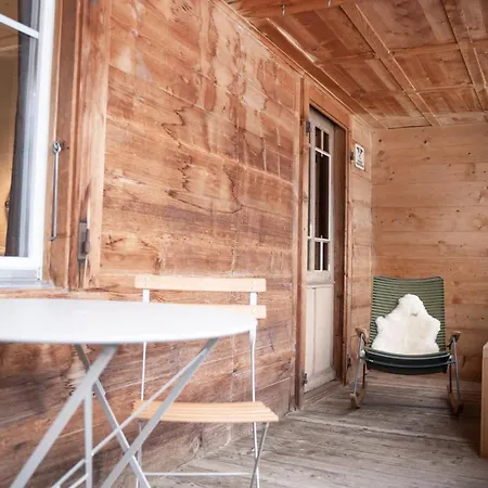 - Boutique & Design Und Apartements