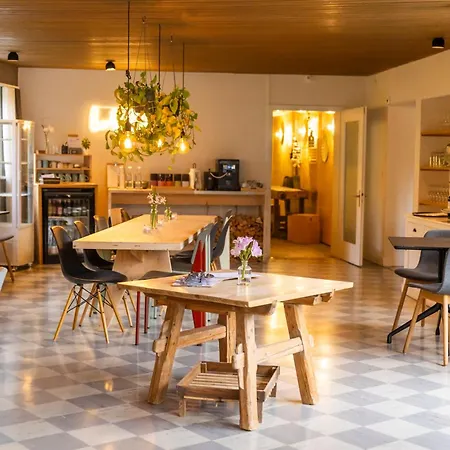 - Boutique & Design Und Apartements 호텔