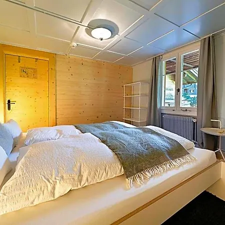 ホテル Lenk Lodge - Boutique Design Hotel & Apartments レンク
