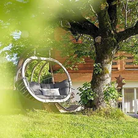 Lenk Lodge - Boutique Design Hotel & Apartments ホテル 3*