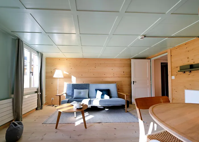 - Boutique & Design Und Apartements 3*