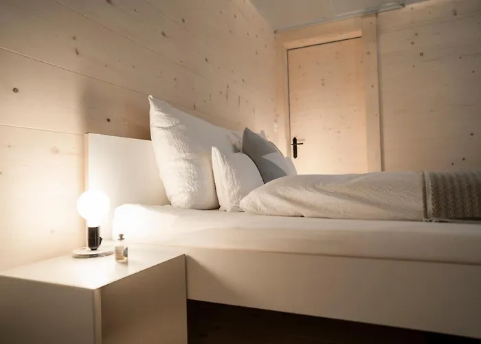 - Boutique & Design Und Apartements Hotel 3*