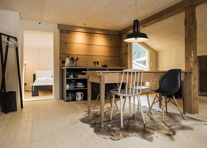 - Boutique & Design Und Apartements Lenk